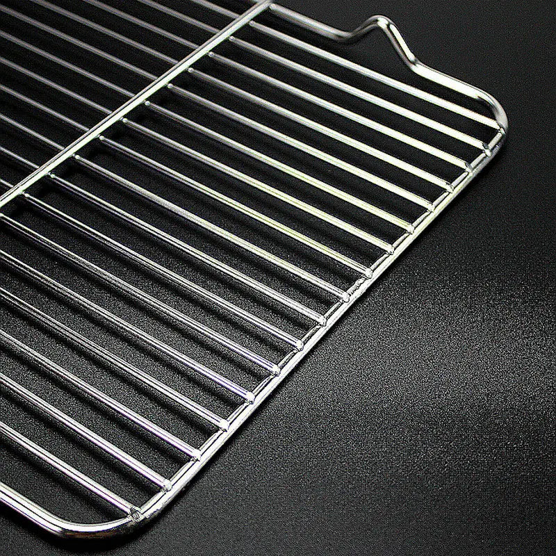 304 Stainless Steel BBQ Grill Mesh Grate – Charcoal Barbecue Rack with V-Feet for Oil Drainage & High Heat Cooking